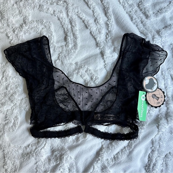 Honeydew Peek-a-boo Bralette - Picture 6 of 6